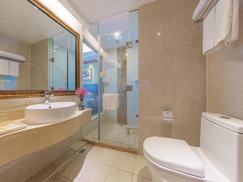 Yichang Vienna Hotel Wanda Branch Экстерьер фото
