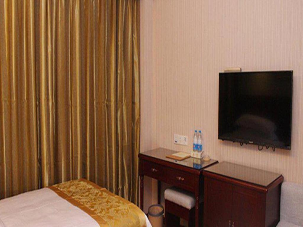 Yichang Vienna Hotel Wanda Branch Экстерьер фото